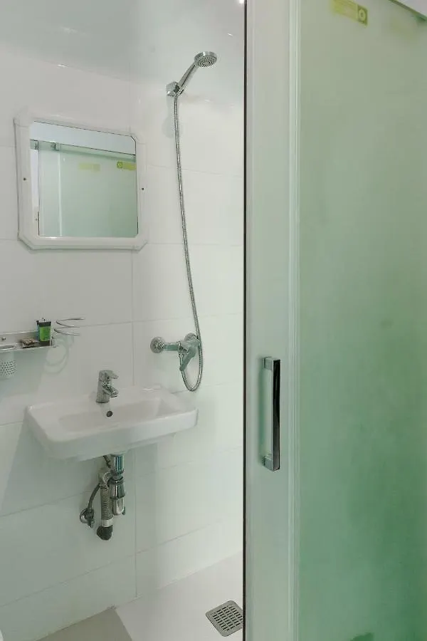 Hotel Palermo Βαρκελώνη 0*,