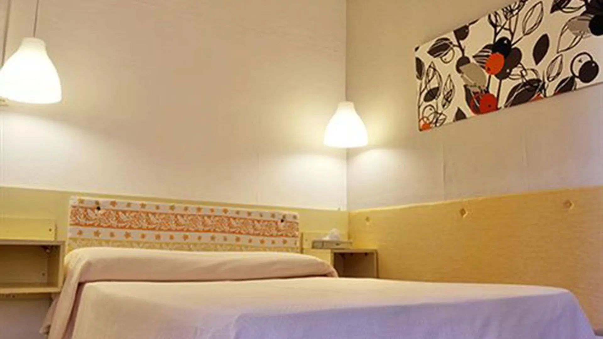 Hotel Palermo Barselona İspanya